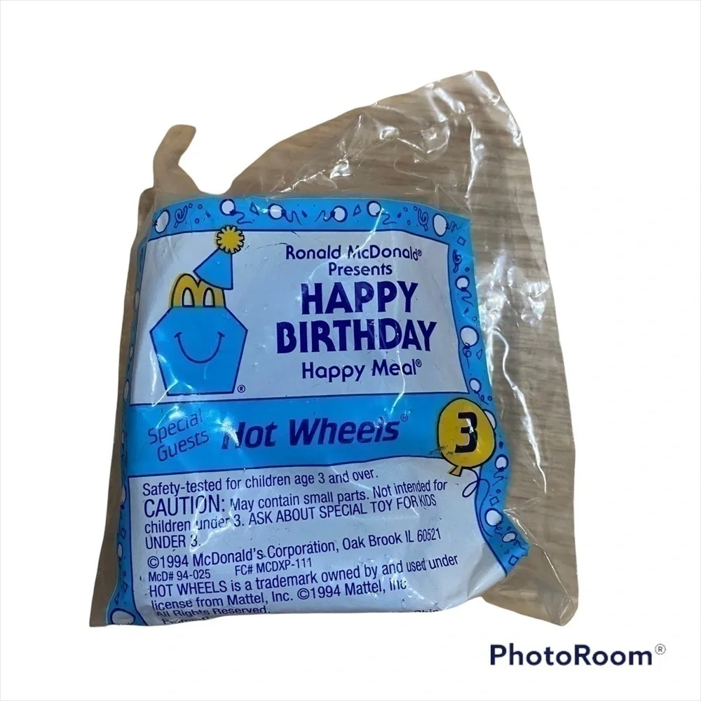 Hot Wheels Vintage McDonald’s Happy Meal Toy NWT Car Track